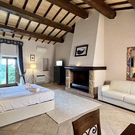 Canino Agriturismo Cerrosughero מראה חיצוני תמונה