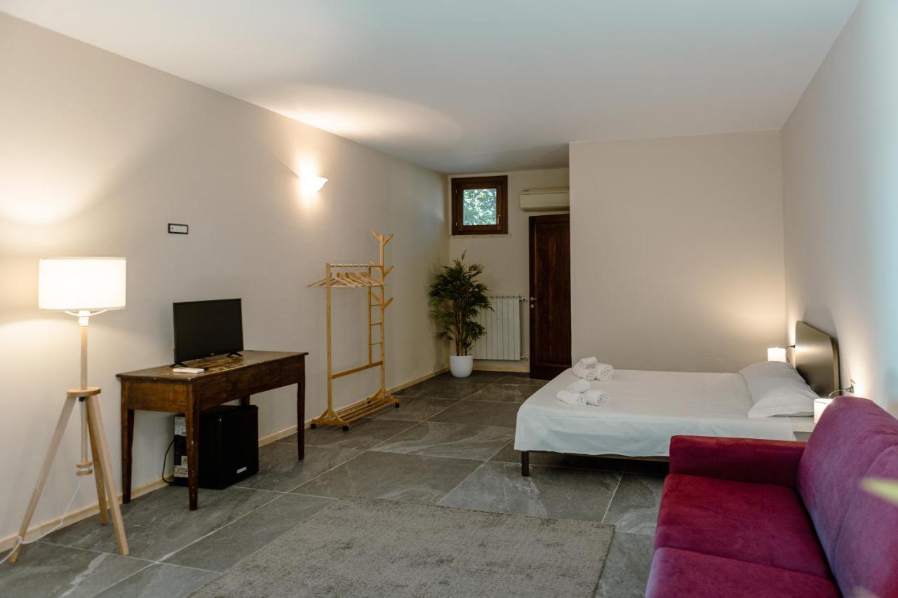 Canino Agriturismo Cerrosughero מראה חיצוני תמונה