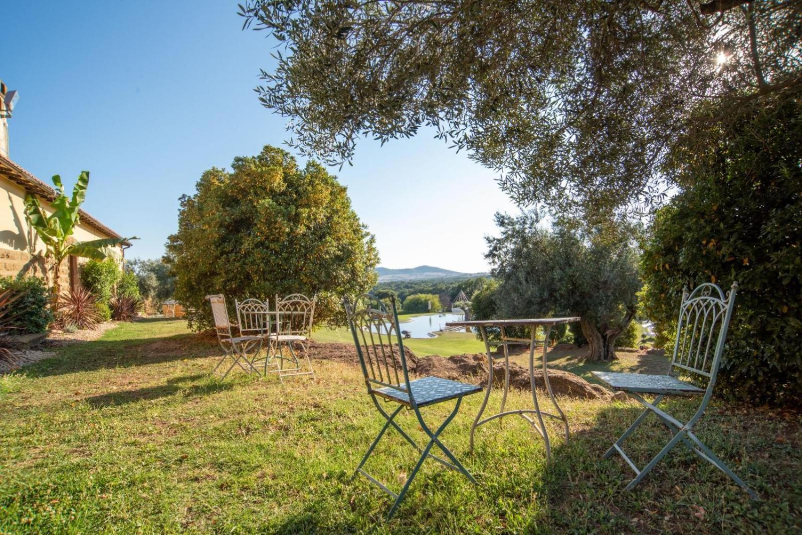 Canino Agriturismo Cerrosughero מראה חיצוני תמונה